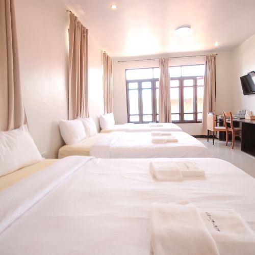 คอตตอน 100% ทอริ้วขาว โครงสร้างการทอ 250-300เส้น