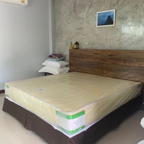 ที่นอนหุ้ม PVC