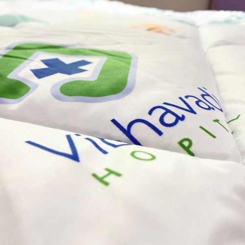 ผ้าปูที่นอนโรงพยาบาล